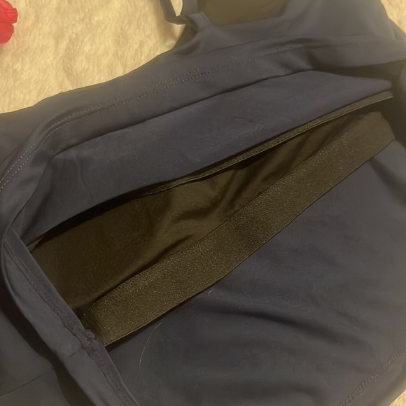 COOL RUN CROP TOO WITH ATTACHED BRA SIZE XL - Picture 3 of 3